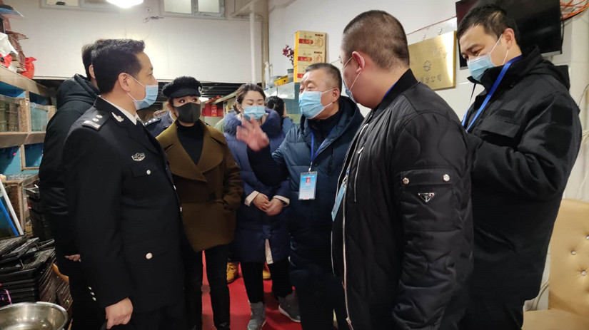 開展保護野生動物、野生林產(chǎn)品執(zhí)法檢查現(xiàn)場_副本.jpg